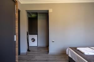 Select Cunda Guest House - Sea View with Garden 1 Bedroom Apartment at Cunda Island