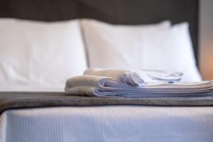 Select Cunda Guest House - Sea View with Garden 1 Bedroom Apartment at Cunda Island