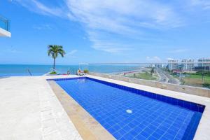Apartamento lujoso frente al mar