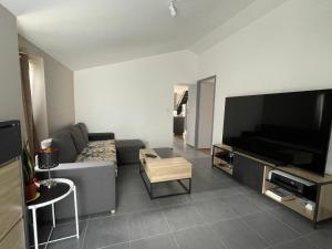 Maisons de vacances Gite de 2 chambres - Ancenis A11 - Logis du Chateau Rouge : photos des chambres