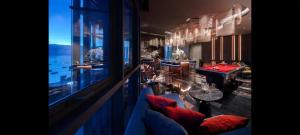 Super Luxury Infinity Pool Seaview Apartment