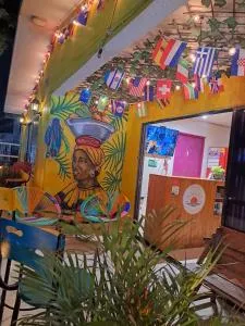 Hostel Shalom Adonai - 卡塔赫纳