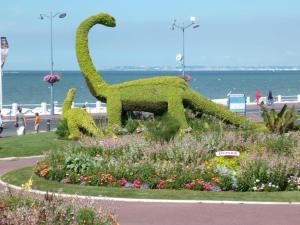 **Charmant T2 à 200m de la plage avec balcon et parking privé à Villers-sur-Mer** - FR-1-712-80