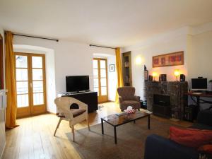 Duplex 140 m² pour 8 pers. à Luchon proche télécabine et thermes, tout confort, wifi, animaux OK - FR-1-313-231