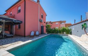 Three-Bedroom Holiday Home In Betiga