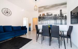 Amazing Apartment In Tinj With Kitchen 