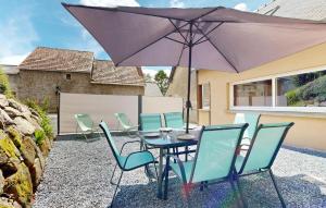 Maisons de vacances Cozy Home In Sartilly-Baie-Bocage : photos des chambres