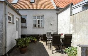 2 Bedroom Awesome Home In Rudkøbing