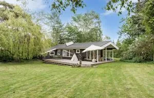 Cozy Home In Græsted With Kitchen - Græsted