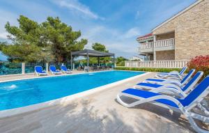 Nice Apartment In Mrljane