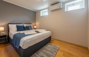 Beach Front Apartment In Mrljane