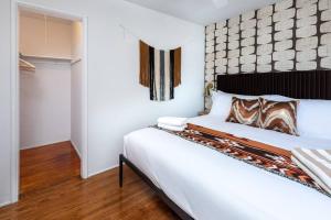 Dreamy Venice Gem Walk to Beach and Abbot Kinney