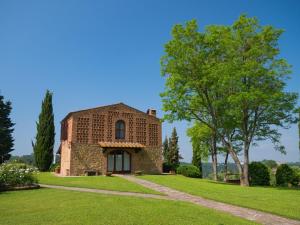 Panoramic villa with terrace and swimming pool
