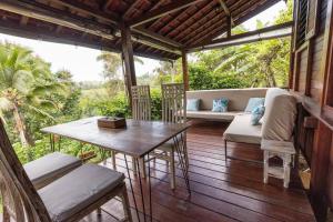 Tangi Wooden House at Sanda Plantation Hideaway