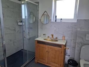 Villas VILLA RIVIERE : photos des chambres