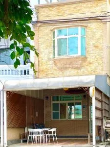 小琉球乐屿日出民宿 - 小琉球岛