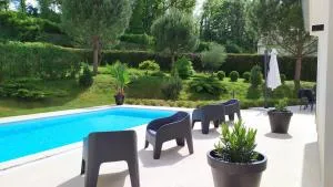 Villa 2008 - Chichée