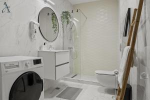 Ivory Double Studio