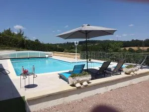 La petite colline du Cros, villa à louer - Eyliac