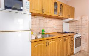 Stunning Apartment In Dramalj With Wifi