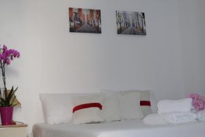 Studio center of city