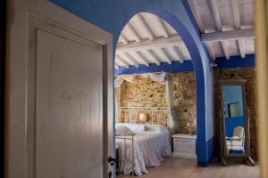 Luxury Triple Room room in Tenuta Le Tre Virtù