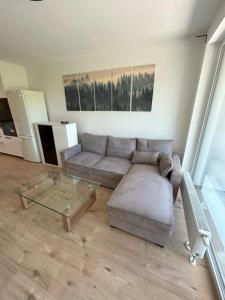 Modern aparment in Moruse compex with free parking
