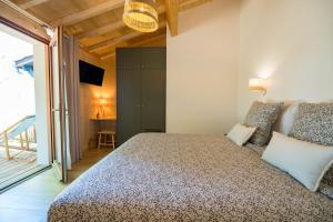 B&B / Chambres d'hotes EVASION BASSIN La Villa Regate Chambres d-hotes : photos des chambres