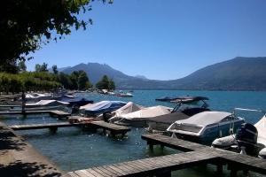 Appartement à 1 min à pied du lac dAnnecy