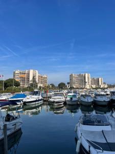 Appartement JEAN BART , avec parking privé, meublé tourisme classé 3 étoiles