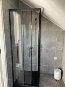 Apartament nad jeziorem