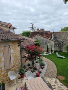 B&B / Chambres d'hotes L'Esprit du 24 : photos des chambres