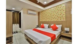 Hotel Krishna Asarwa