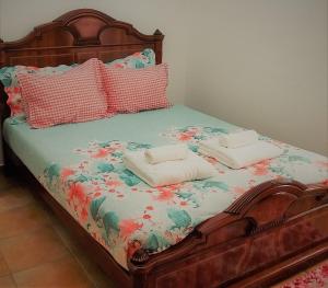 Julia House Holidays Nazaré