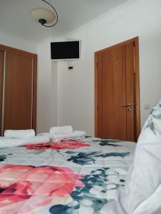 Julia House Holidays Nazaré