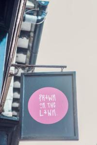 Dukes House - first floor apartment