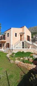 Summer Villa with sea view,6 min drive from airport, near Seitan Limania beach - CHQ