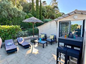 Nid douillet vue mer Hyères