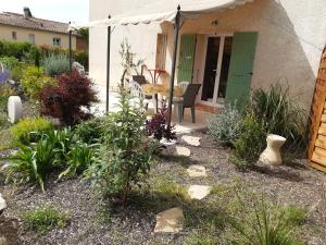 gîte neuf " Loustaou du clos "classé 2 étoiles à Vaison la romaine