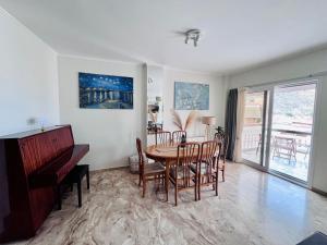 180° View