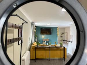 17 Bowline Superb Studio Free Parking - Pass the Keys