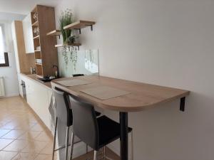 North Area Lake - Edition Studio