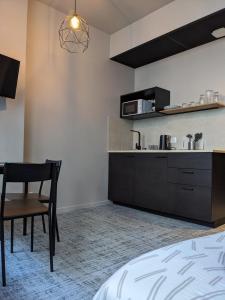 Le 12 wifi cosy parking 02