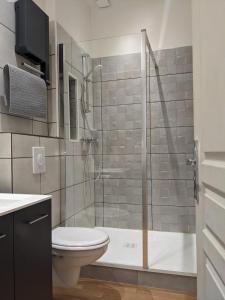 Appartements Le 12 T2 cosy wifi parking gratuit st Victor : photos des chambres