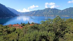 Green Village sea view apartment