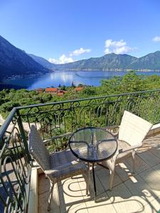 Green Village sea view apartment