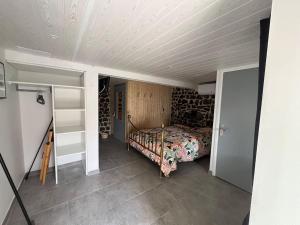 Maisons de vacances Gite du Tilleul - Sauna & Jardin : photos des chambres