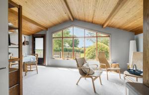 Cozy Home In Juelsminde With Wifi