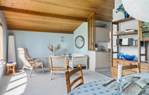 Cozy Home In Juelsminde With Wifi