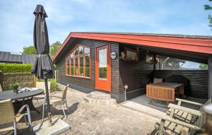 Cozy Home In Juelsminde With Wifi